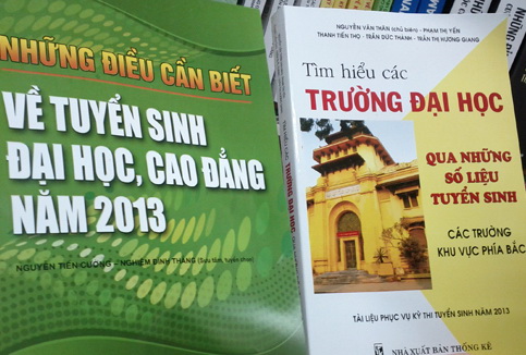 Lại "loạn" sách hướng dẫn tuyển sinh